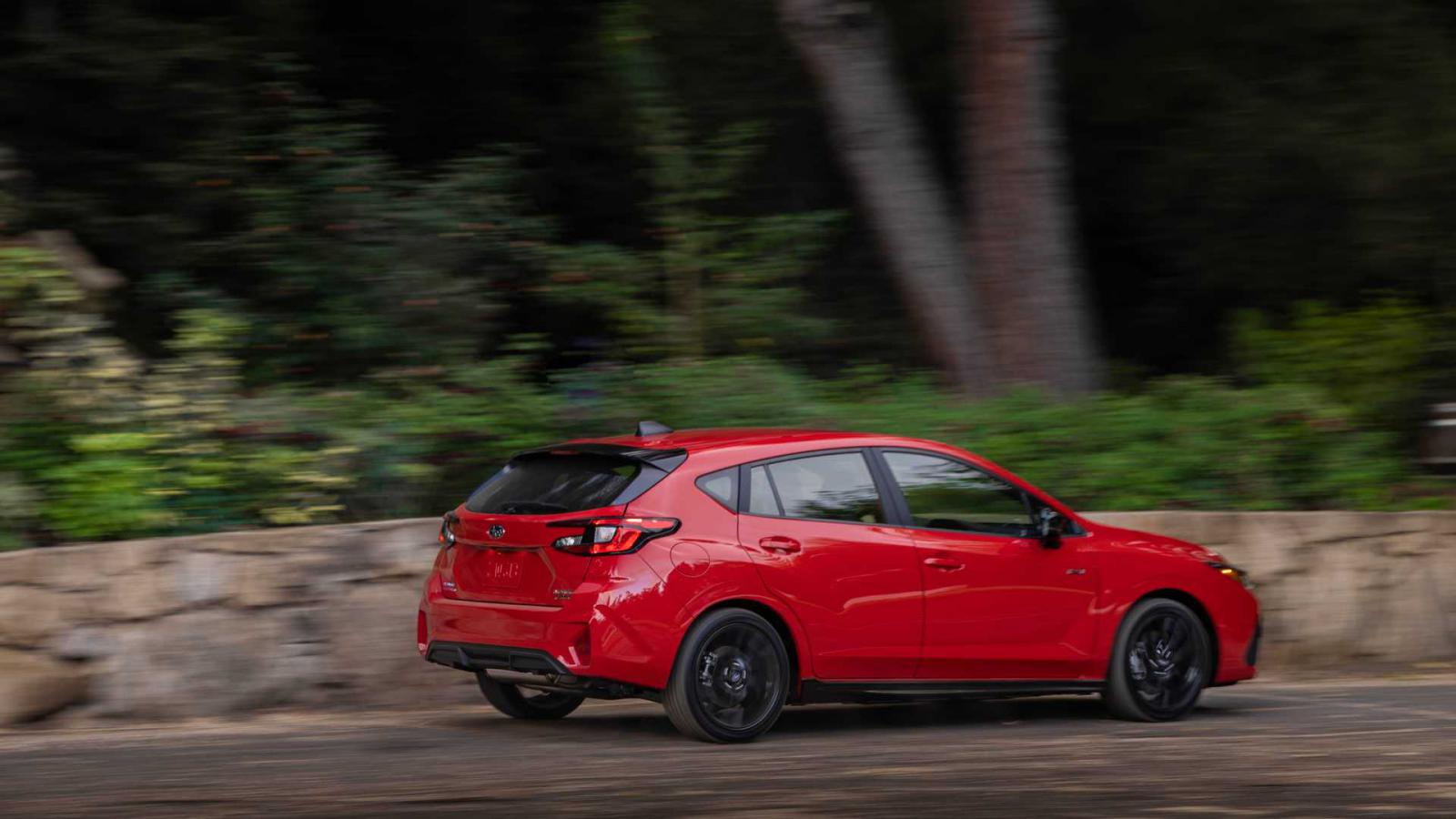 Νέο Subaru Impreza και σε RS έκδοση με 185 ίππους 